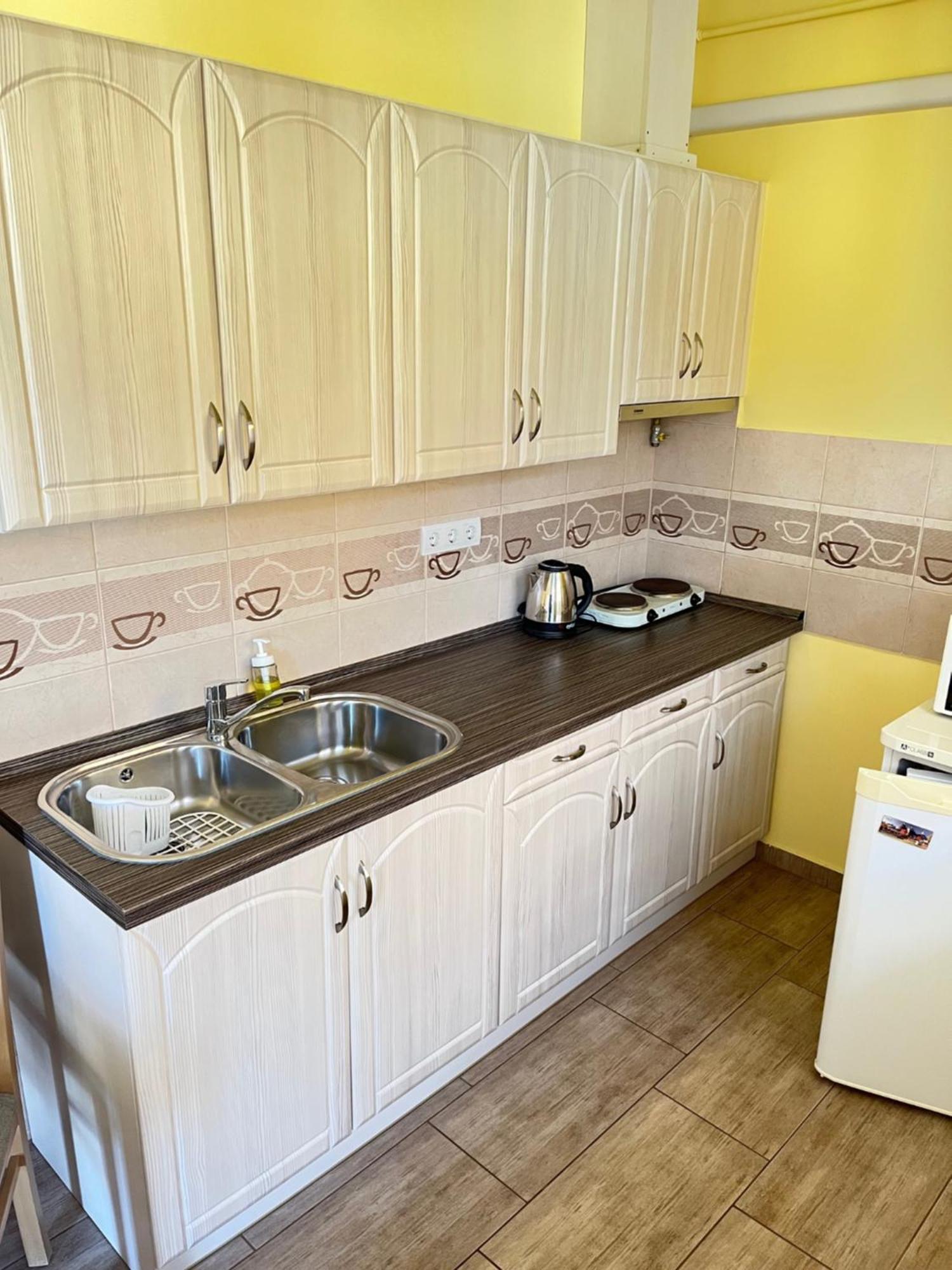 Gesztenye Apartman Makó 외부 사진